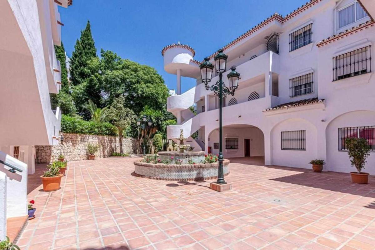 797 Holiday Rentals - Apartamento En Pueblo Quinta A 1 Min De La Playa Benalmádena Esterno foto