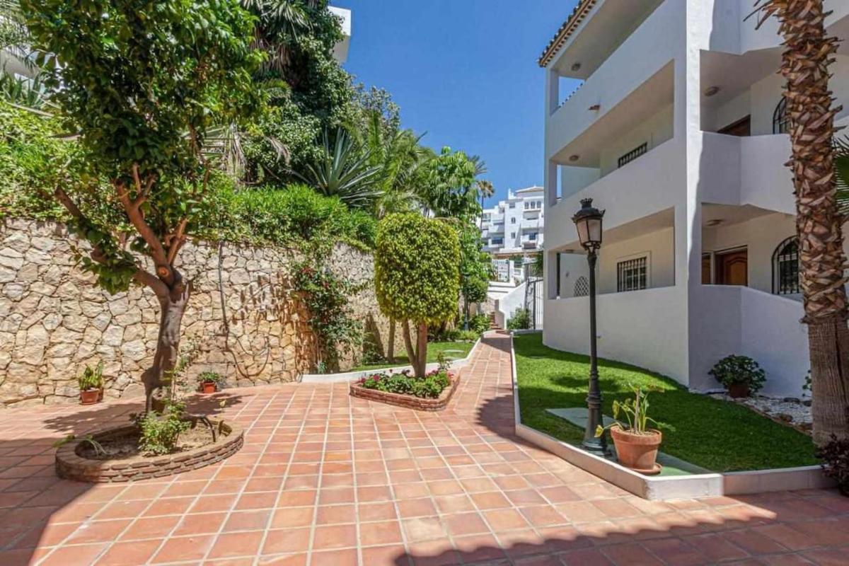 797 Holiday Rentals - Apartamento En Pueblo Quinta A 1 Min De La Playa Benalmádena Esterno foto